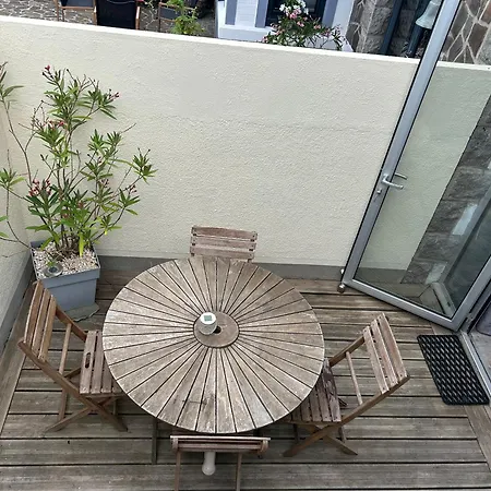 Joli Pres De Granville A 400m De La Apartament